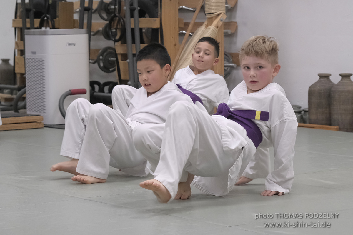 Weihnachtsfeier der Budo-, Aikido- und Karatekids 12.12.2025
