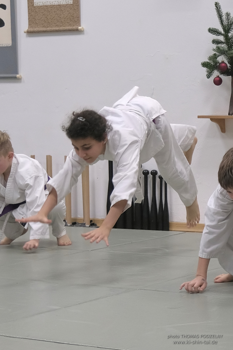 Weihnachtsfeier der Budo-, Aikido- und Karatekids 12.12.2025