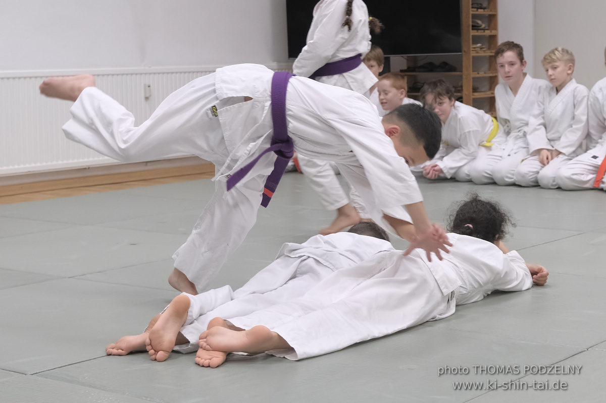 Weihnachtsfeier der Budo-, Aikido- und Karatekids 12.12.2025