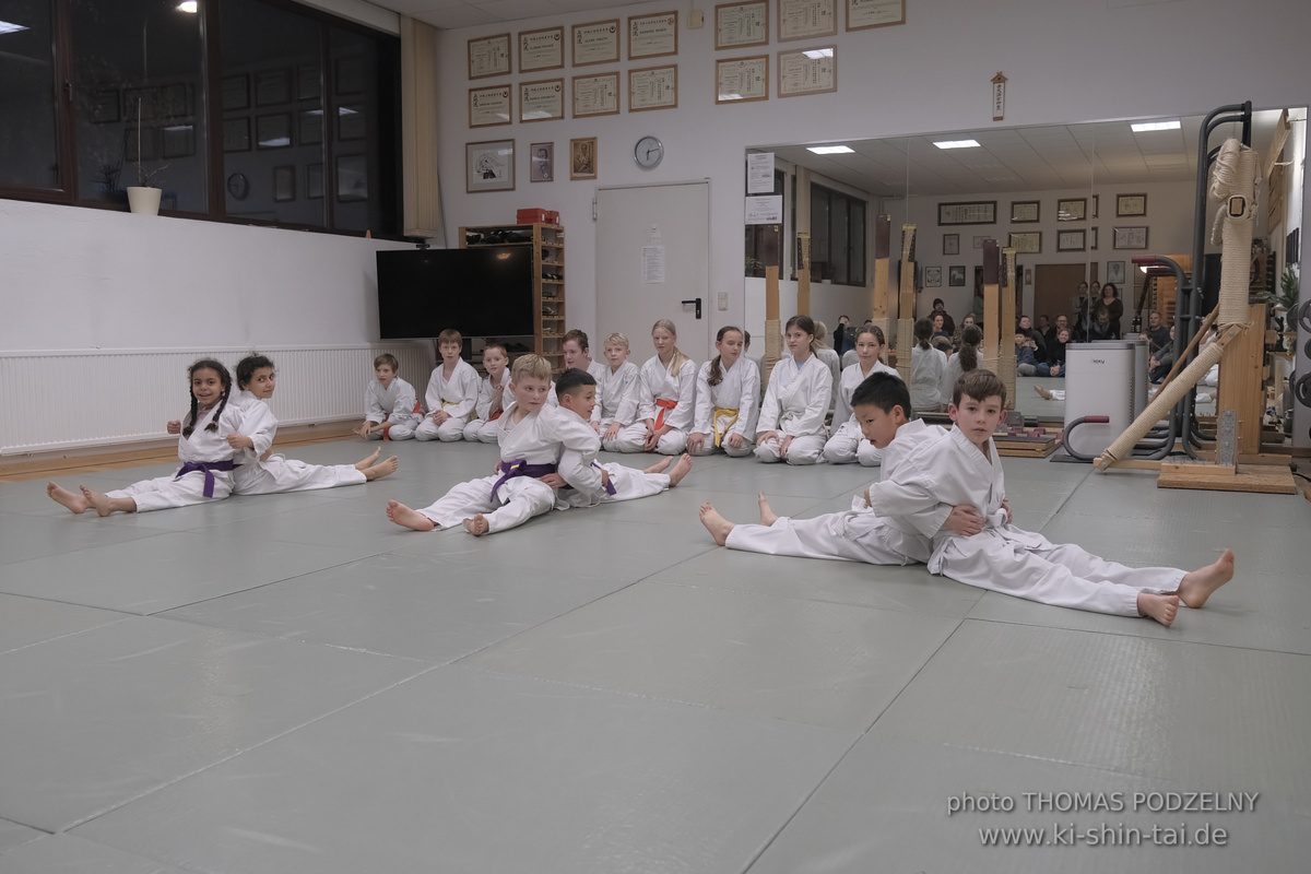 Weihnachtsfeier der Budo-, Aikido- und Karatekids 12.12.2025