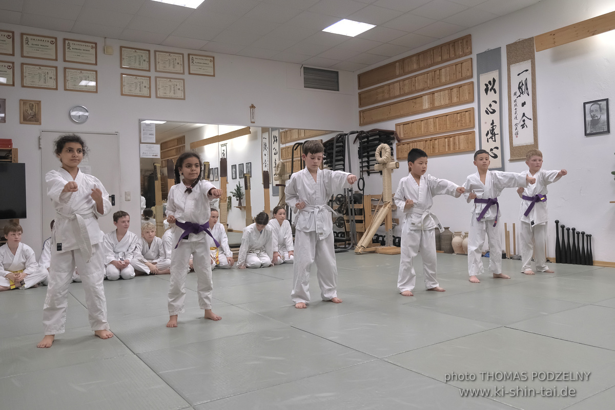 Weihnachtsfeier der Budo-, Aikido- und Karatekids 12.12.2025