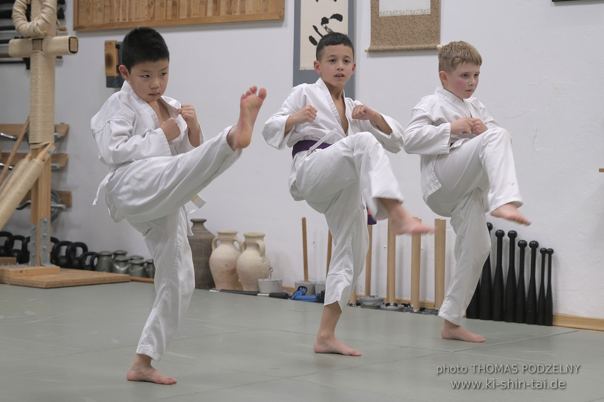 Weihnachtsfeier der Budo-, Aikido- und Karatekids 12.12.2025