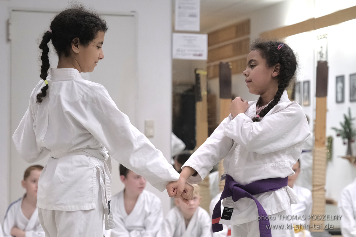 Weihnachtsfeier der Budo-, Aikido- und Karatekids 12.12.2025