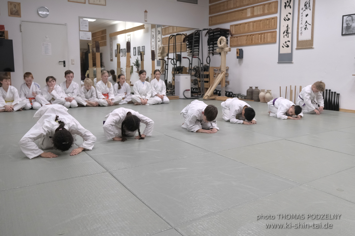 Weihnachtsfeier der Budo-, Aikido- und Karatekids 12.12.2025