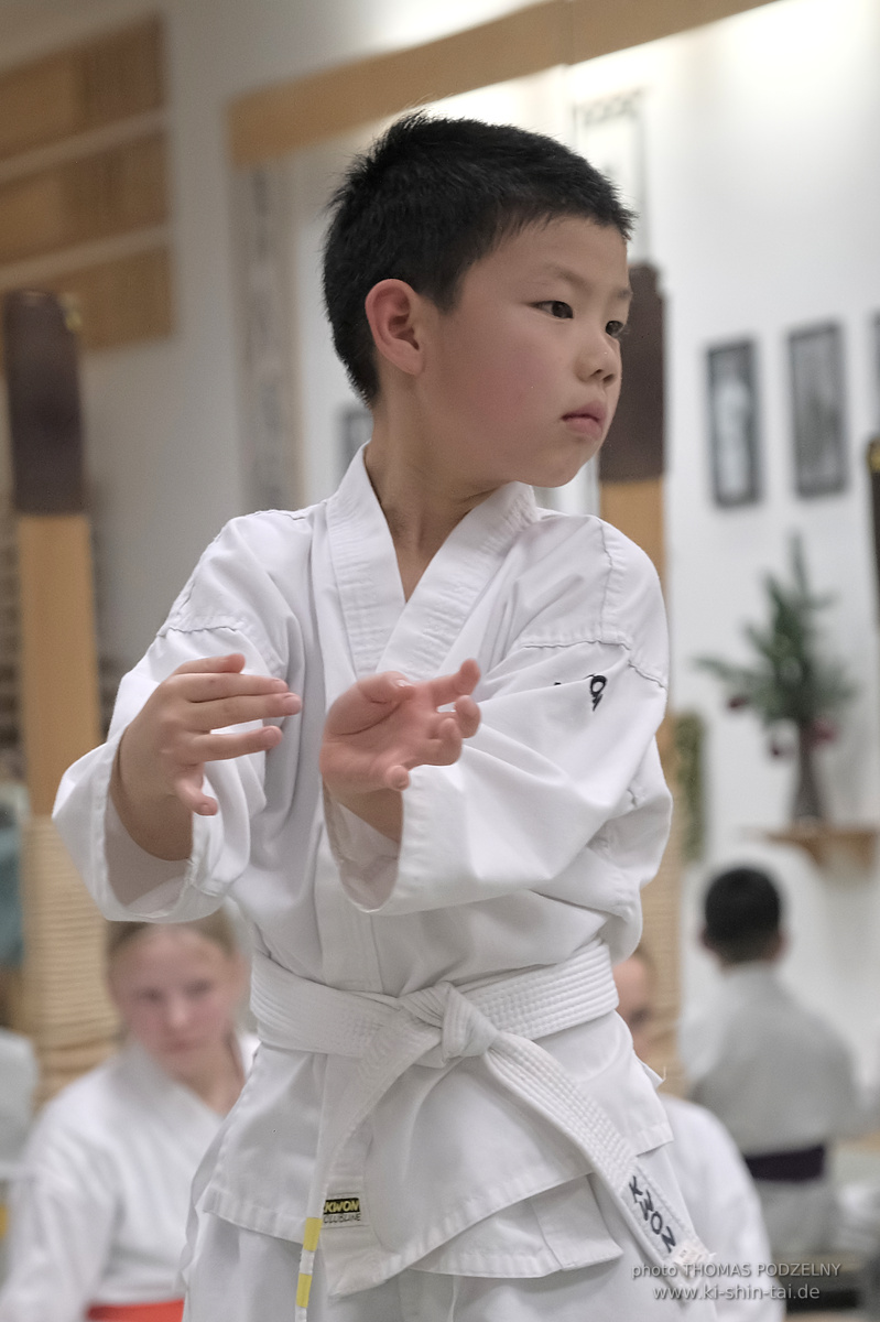 Weihnachtsfeier der Budo-, Aikido- und Karatekids 12.12.2025