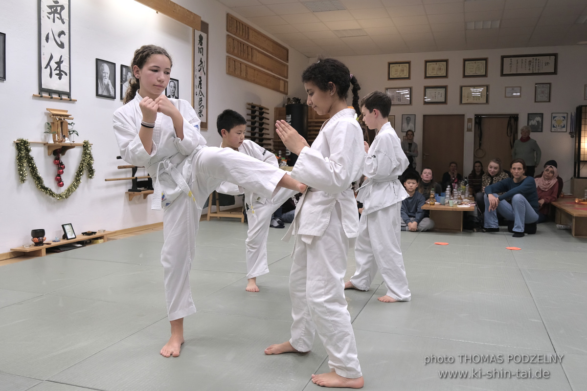 Weihnachtsfeier der Budo-, Aikido- und Karatekids 12.12.2025
