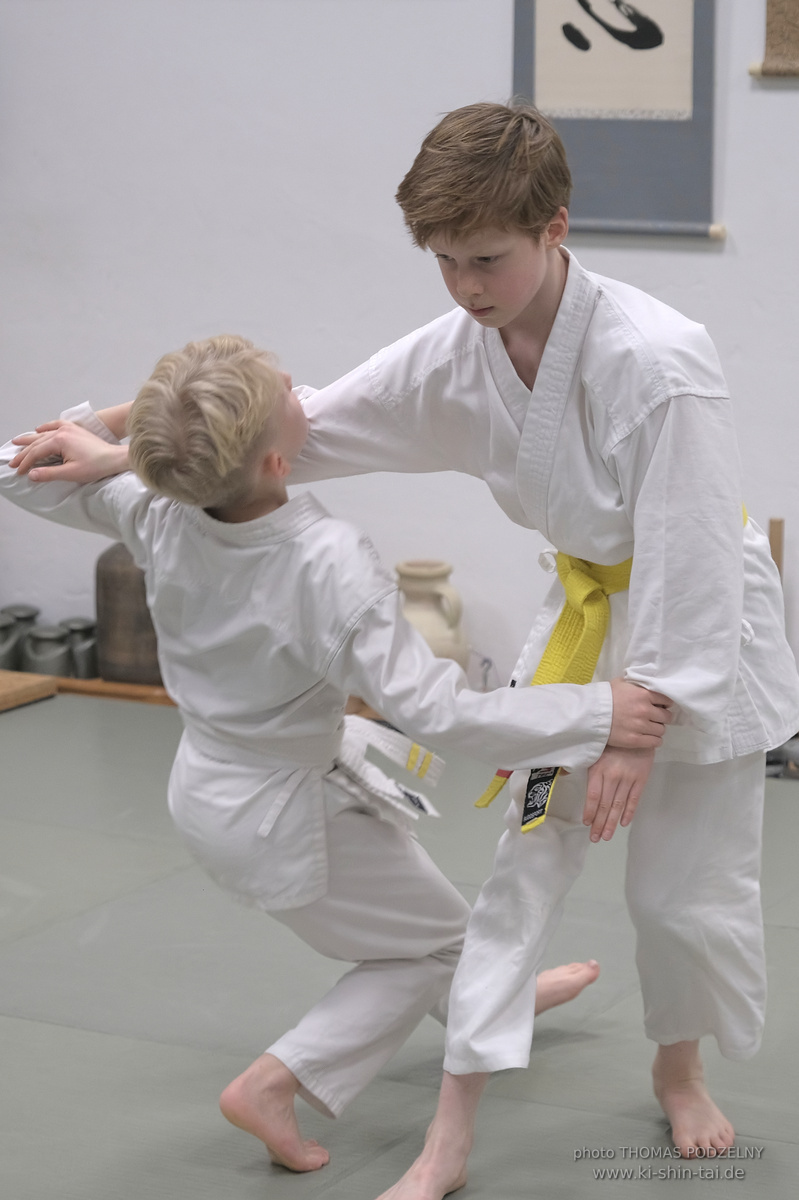 Weihnachtsfeier der Budo-, Aikido- und Karatekids 12.12.2025