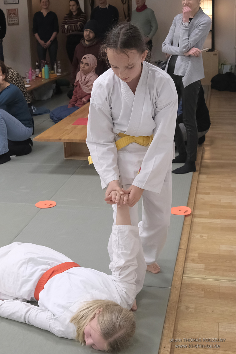Weihnachtsfeier der Budo-, Aikido- und Karatekids 12.12.2025