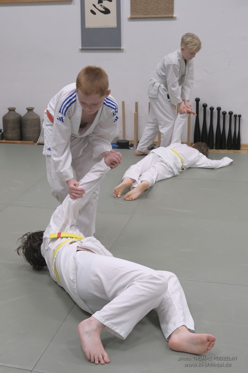 Weihnachtsfeier der Budo-, Aikido- und Karatekids 12.12.2025