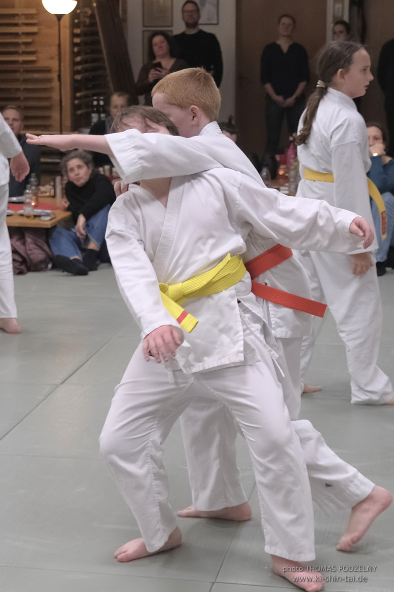 Weihnachtsfeier der Budo-, Aikido- und Karatekids 12.12.2025