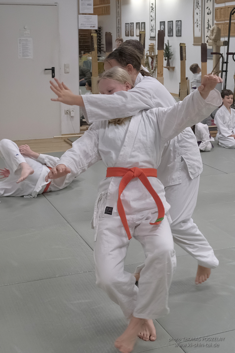 Weihnachtsfeier der Budo-, Aikido- und Karatekids 12.12.2025